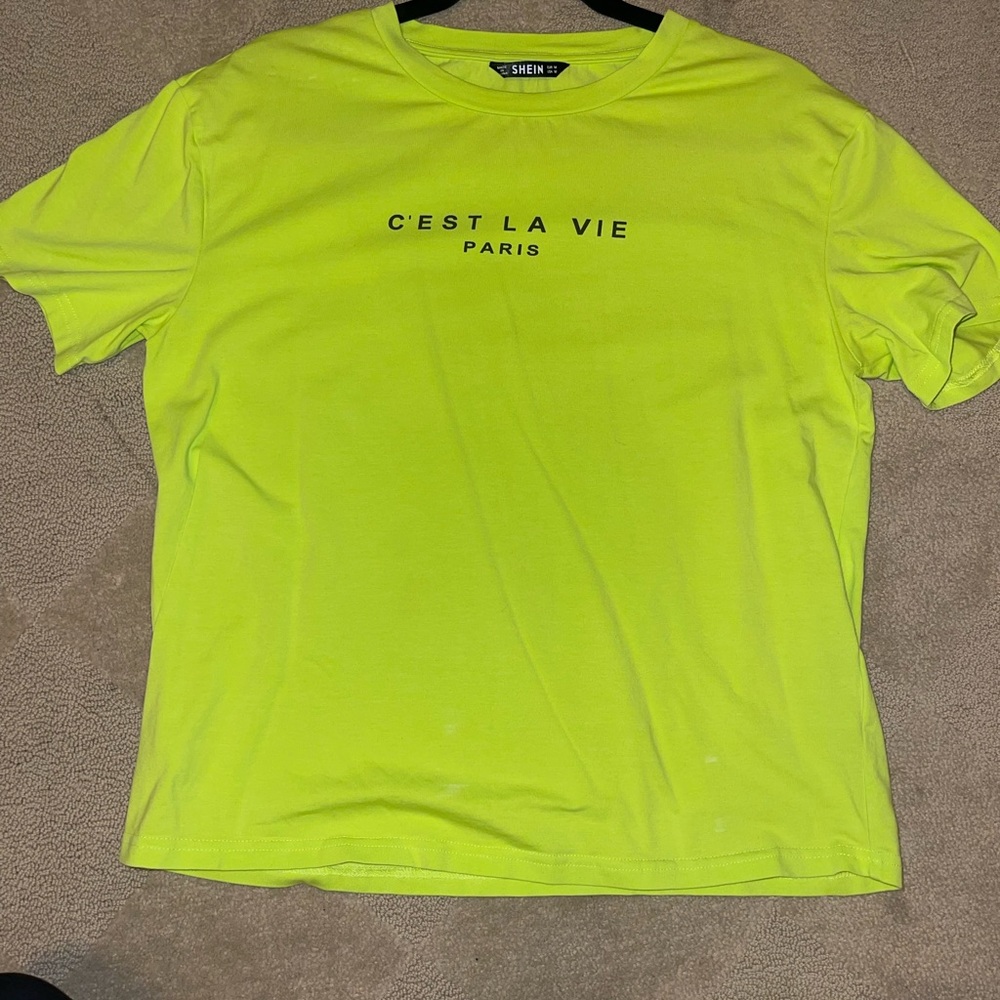 Woman’s graphic tee